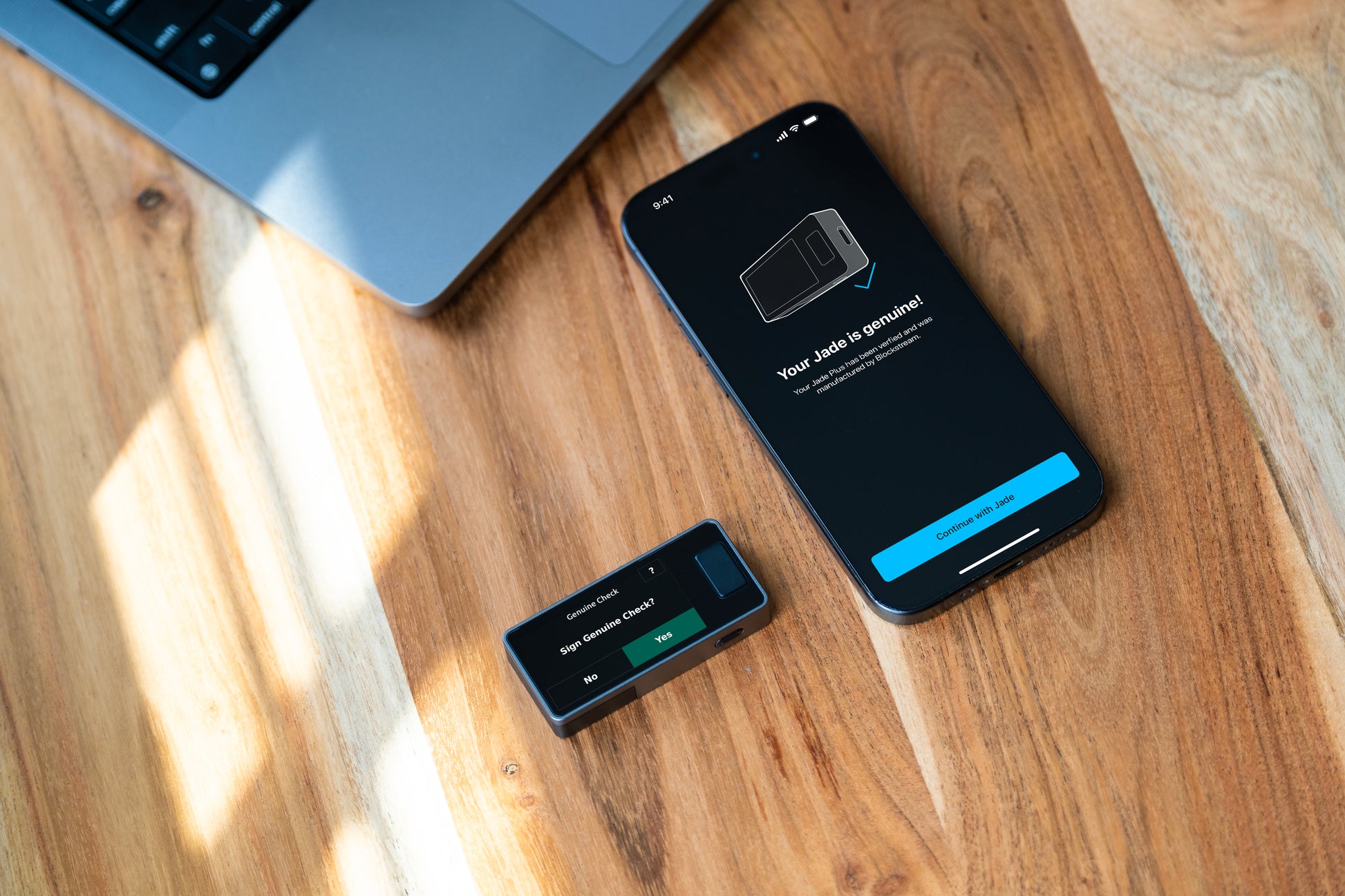 Genuine Check with the Blockstream app verifies the Jade was manufactured by Blockstream.